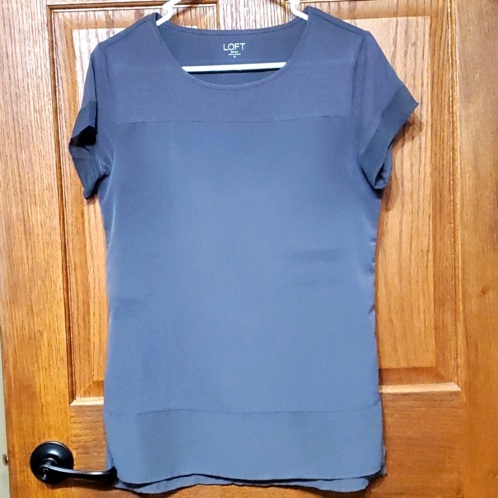 Women's LOFT dark gray dress shirt